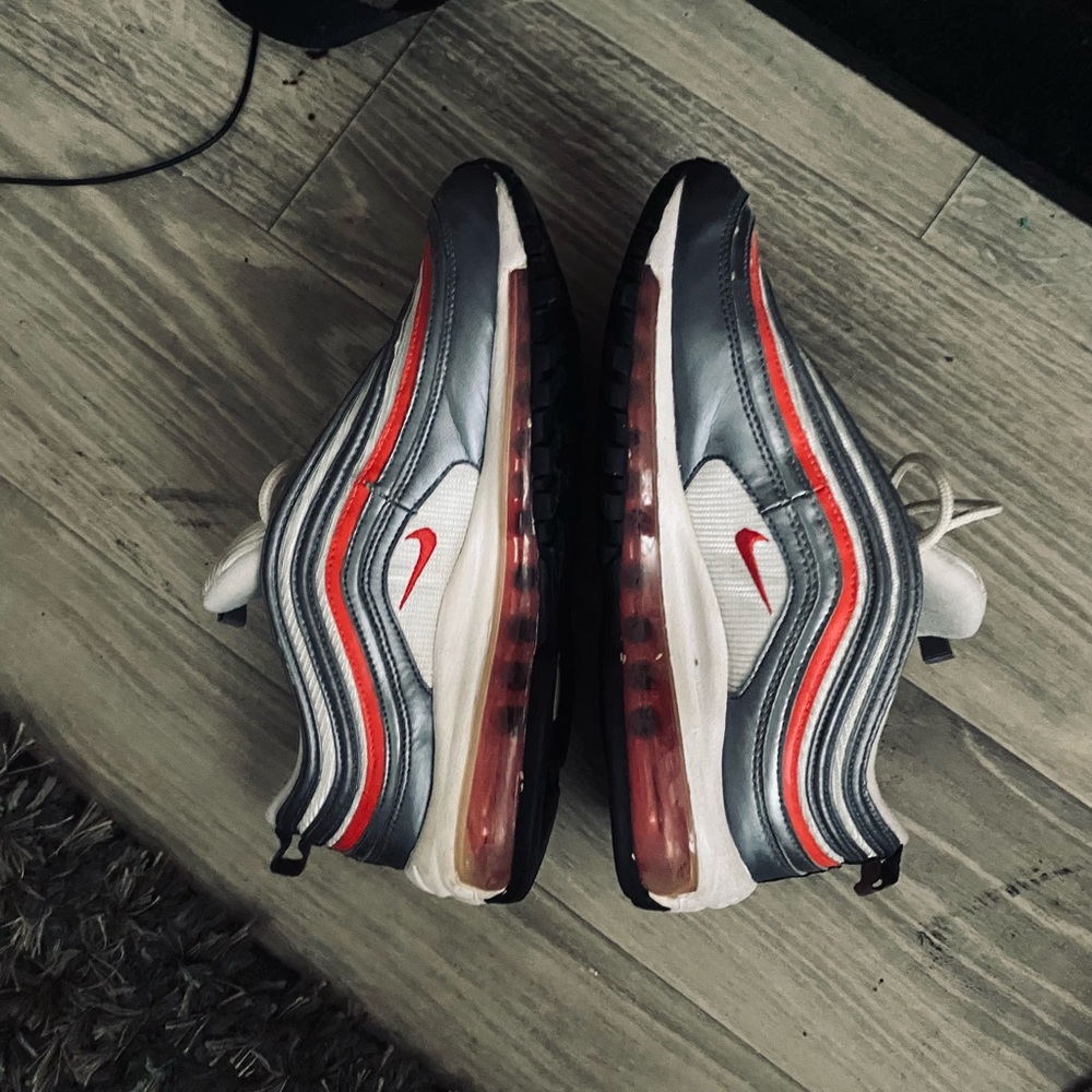 Authentic Air Max 95 - Picture 2 of 5
